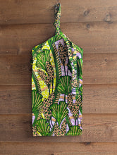 Load image into Gallery viewer, New!! Botanical Flower bag (pink×green)