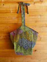 将图片加载到图库查看器,BOTANICAL FLOWER  BAG(森)
